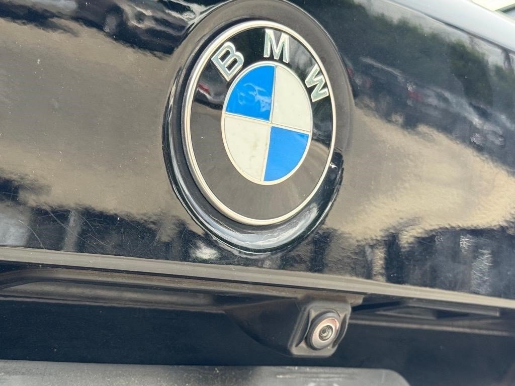 Used 2021 Jet Black BMW 330i image 9