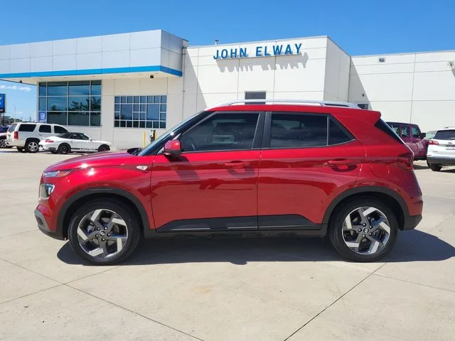 Used 2024 Red Hyundai SEL image 4