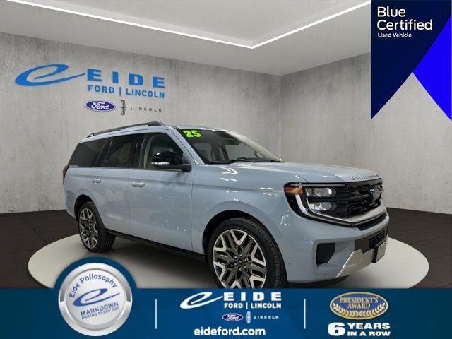 Used 2025 Gray Ford Platinum image 1
