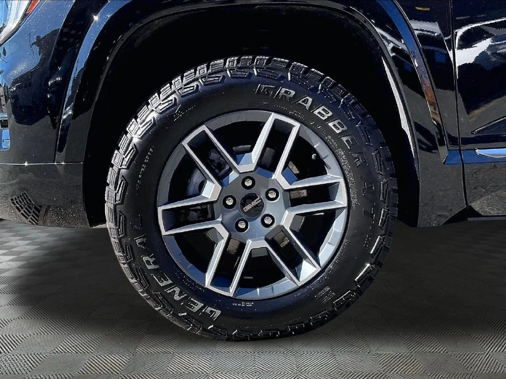 Used 2026 Black GMC AT4 image 7