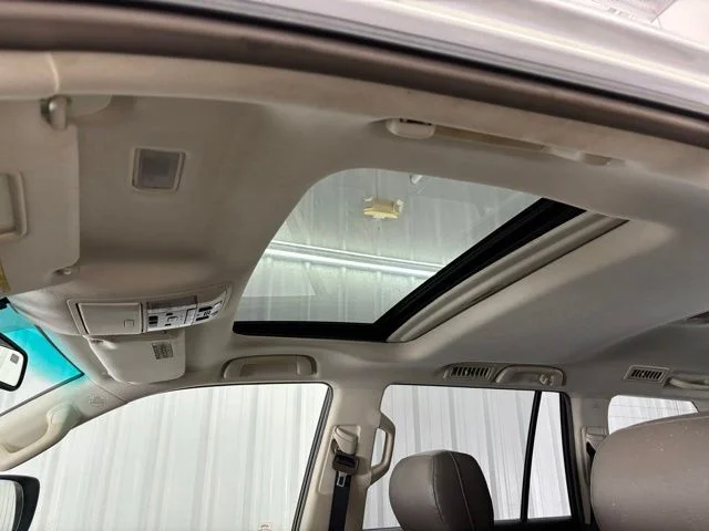 Used 2010 White Lexus 460 image 9
