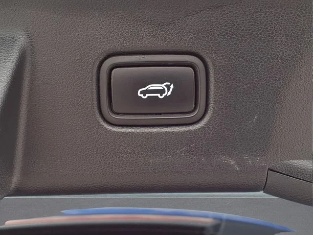 Certified Used 2023 Blue Hyundai SEL image 8