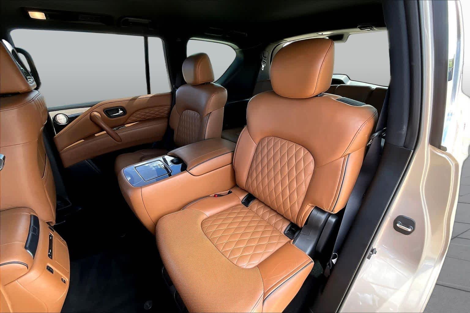 Used 2023 Champagne Quartz INFINITI SENSORY image 21