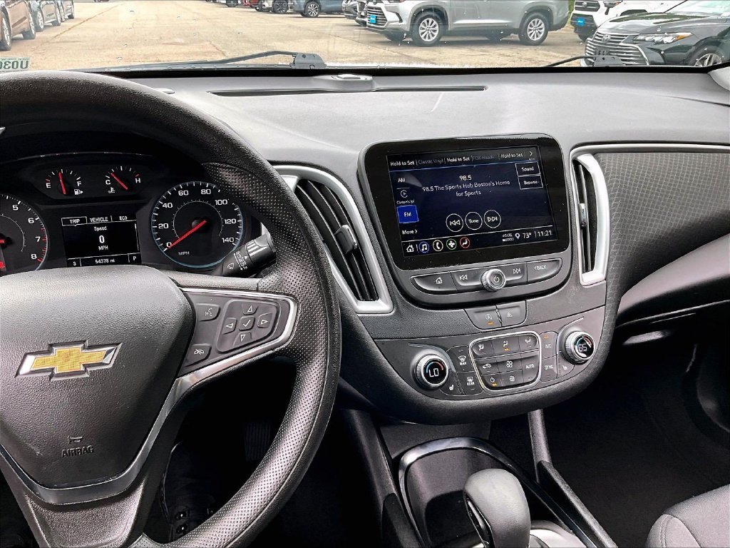 Used 2024 White Chevrolet LT image 25
