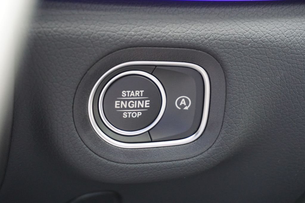 Used 2026 Obsidian Black Metallic Mercedes-Benz GLE 350 image 32