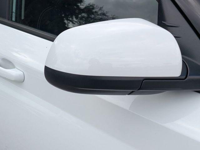 New 2026 White Hyundai SEL image 10