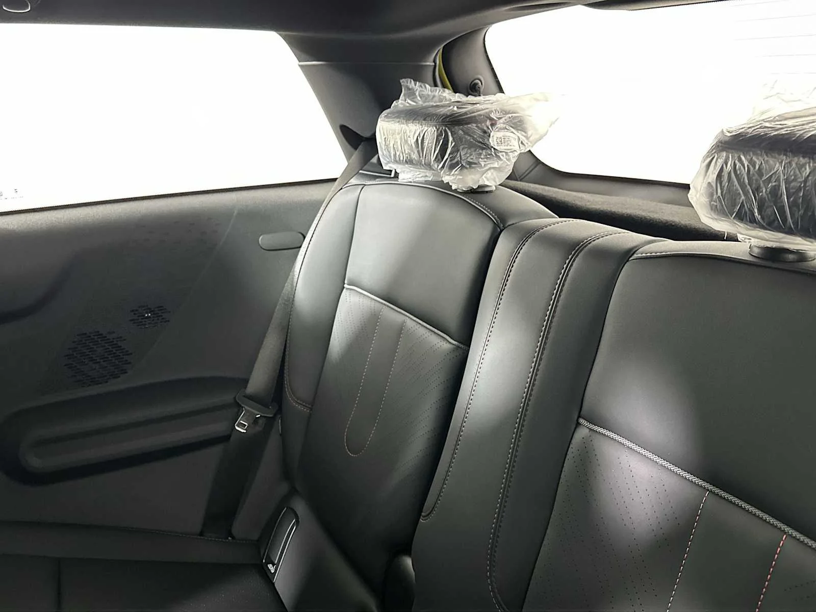 2026 MINI Hardtop 2 Door S - Photo 18