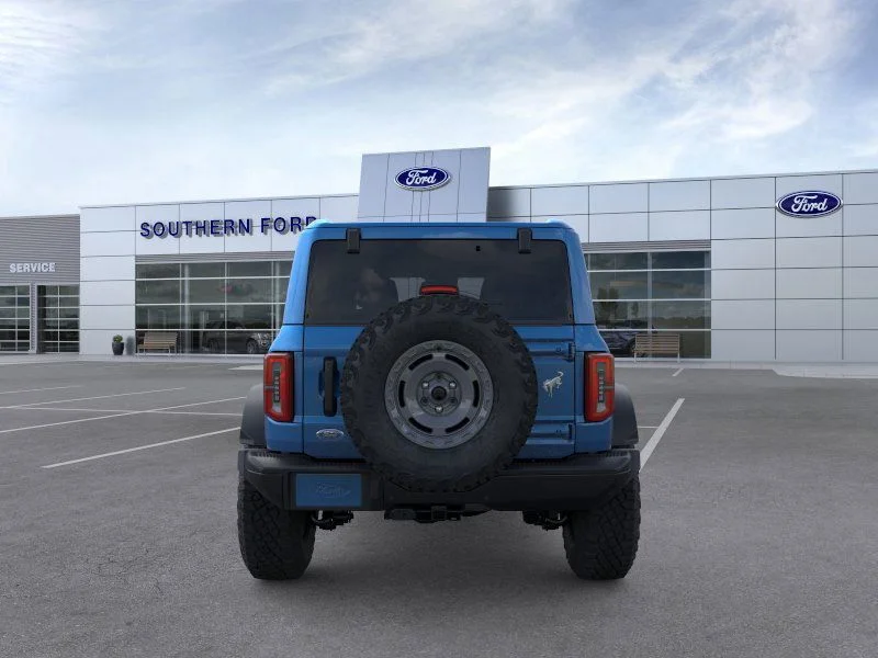 New 2025 Velocity Blue Metallic Ford Badlands image 5