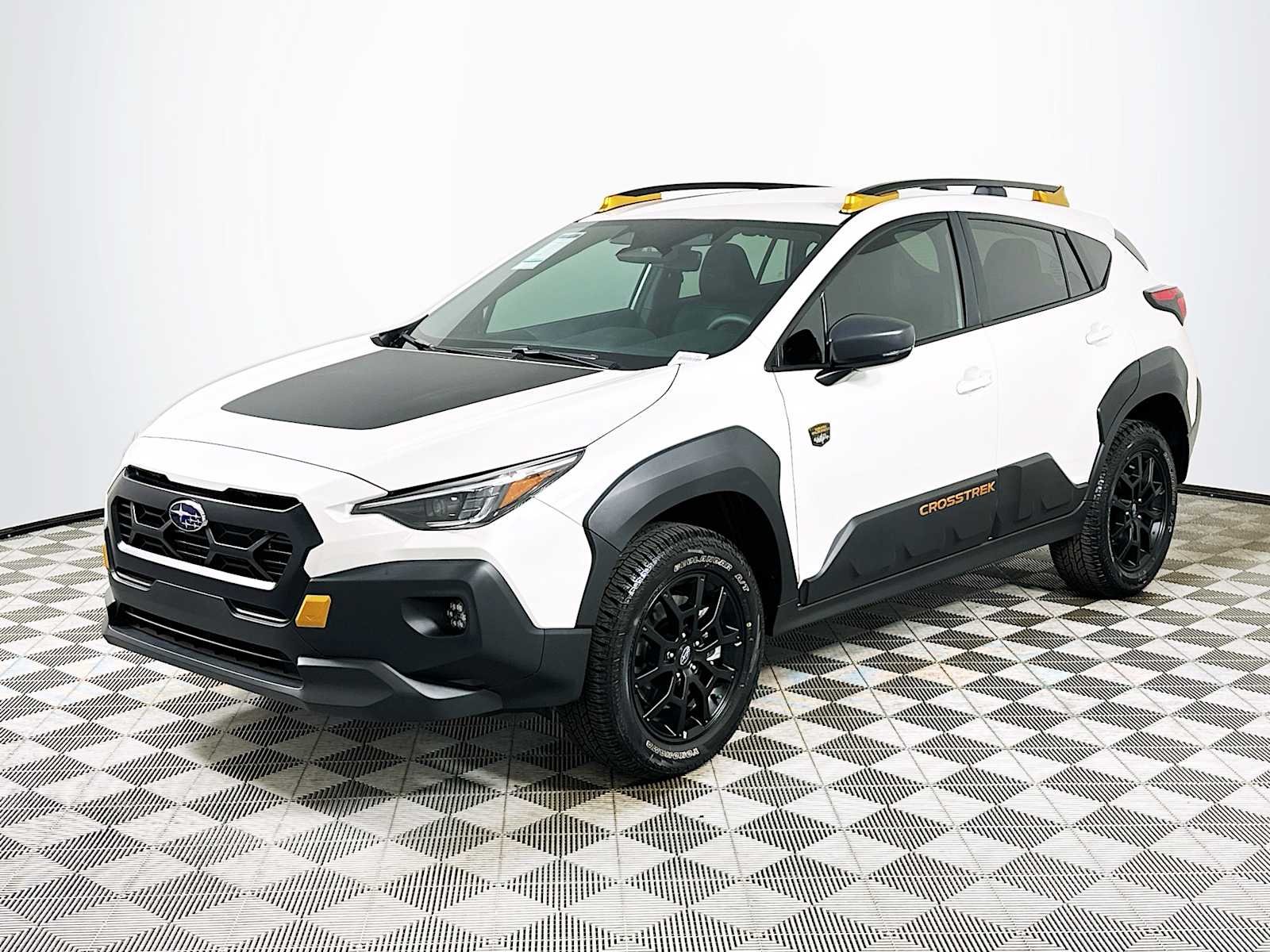 New 2026 CRYSTAL WHITE PEARL Subaru Wilderness image 3