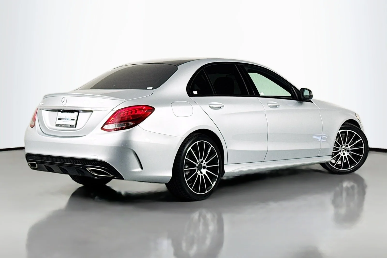 Used 2018 Iridium Silver Metallic Mercedes-Benz C 300 image 12