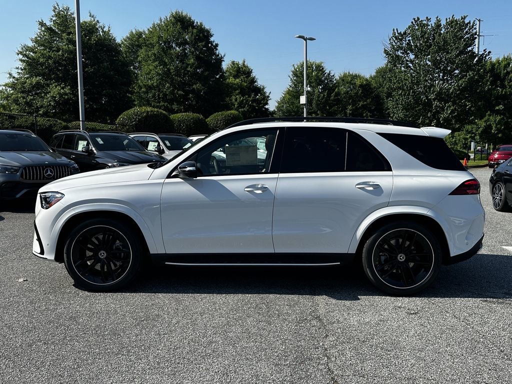 New 2026 MANUFAKTUR Moonlight White Metallic Mercedes-Benz GLE 450 image 5