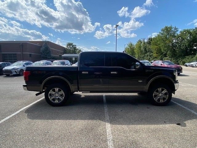 Used 2019 Agate Black Metallic Ford King Ranch image 5