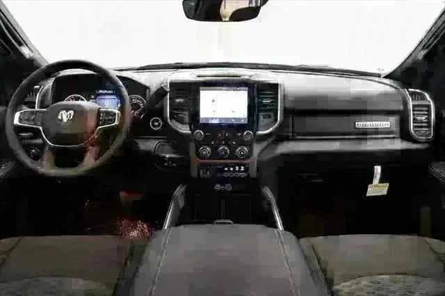 2026 RAM 2500 Big Horn - Photo 9