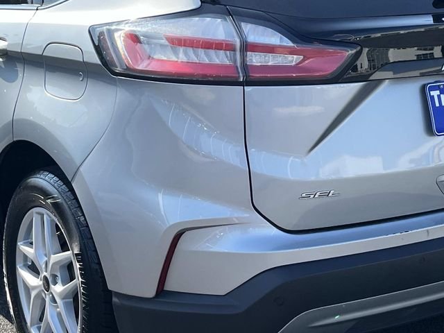 Used 2024 Silver Ford SEL image 5
