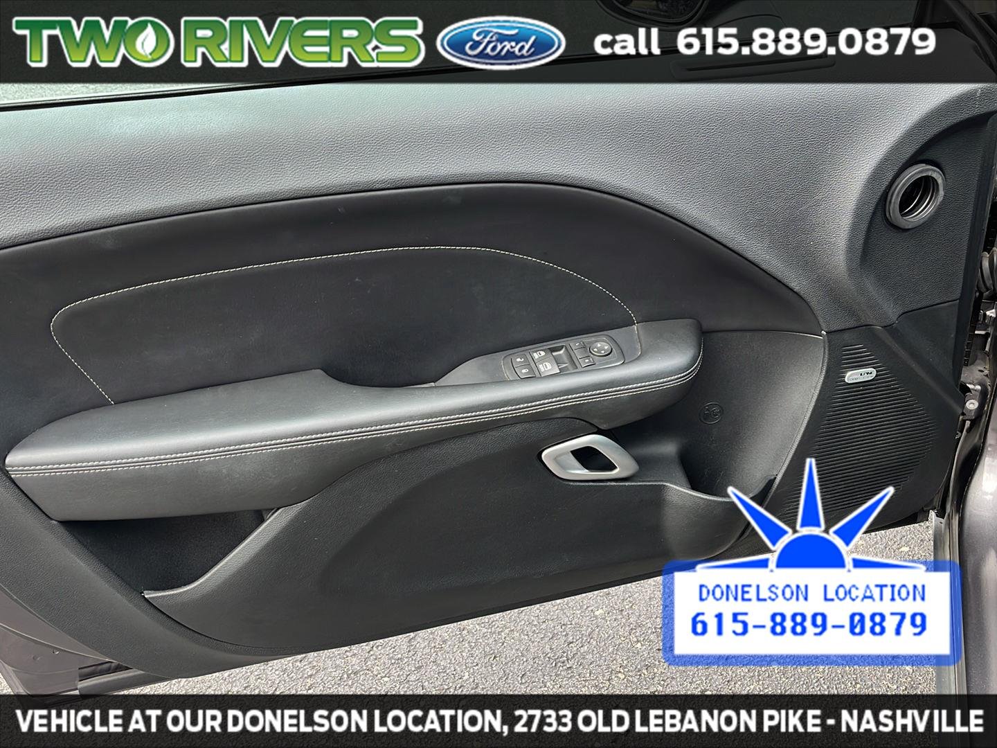 Used 2016  Dodge R/T Plus image 19