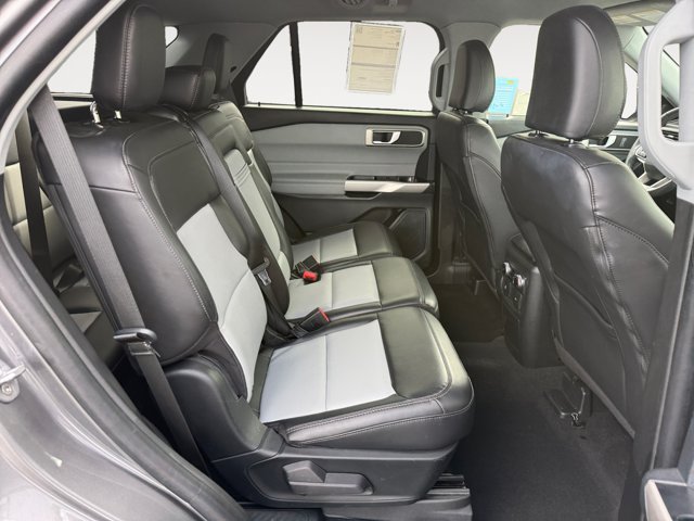 Certified Used 2023 Gray Metallic Ford XLT image 19