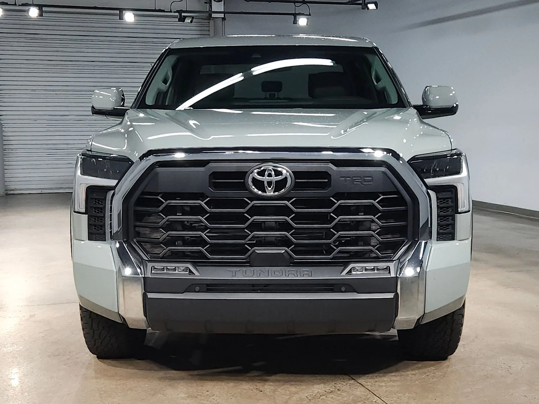 Used 2022 Toyota Tundra SR5 with VIN 5TFLA5DBXNX047313 for sale in Little Rock