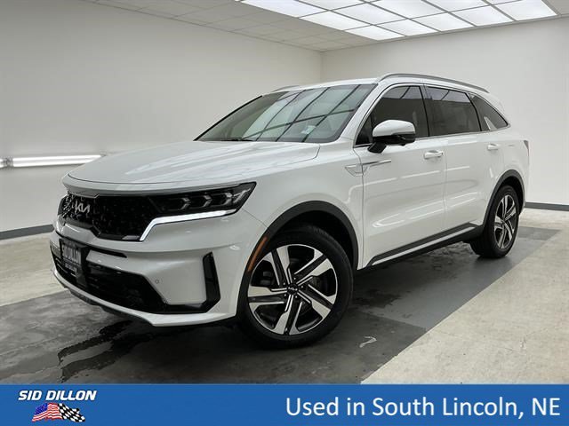 Used 2023 Snow White Pearl Kia SX Prestige image 1