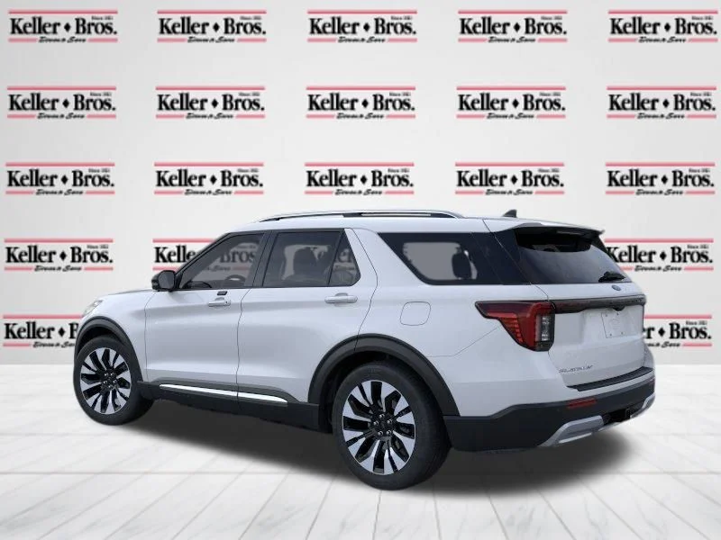 New 2026 Space White Metallic Ford Platinum image 5