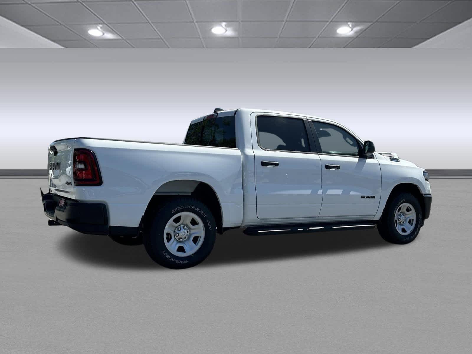 New 2026 Bright White Clear-Coat Exterior Paint RAM Tradesman image 5