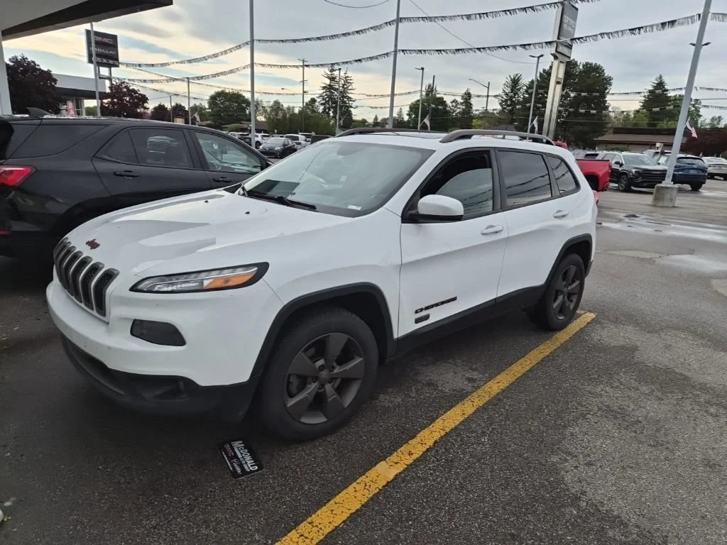 2016 Jeep Cherokee 75th Anniversary 4X4's photo