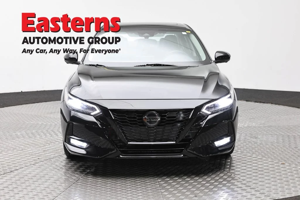Used 2023 Black Nissan SR image 2