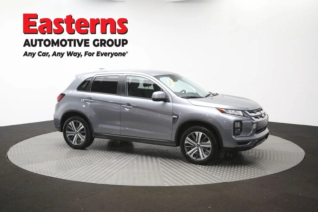 Used 2024 Gray Mitsubishi 2.0 ES image 47