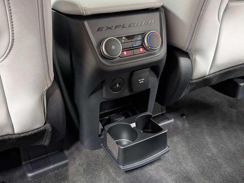 New 2026 Carbonized Gray Metallic Ford Platinum™ image 16