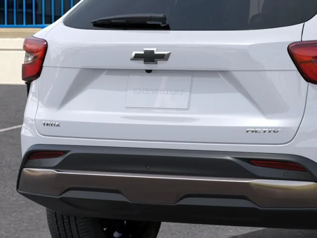 New 2026 Summit White Chevrolet ACTIV image 14