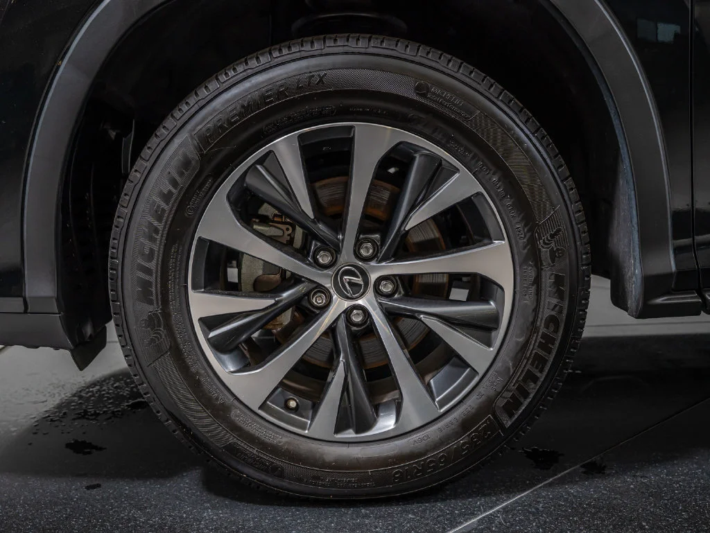 Certified Used 2022 CAVIAR Lexus 350L image 13