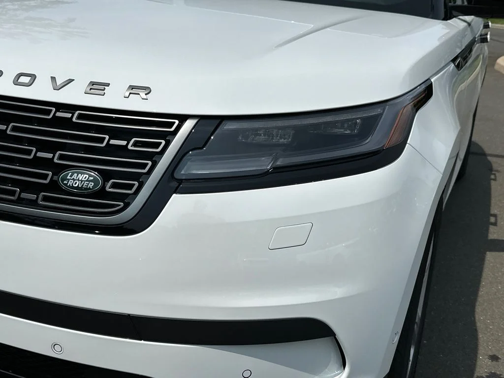 Used 2026 White Land Rover S image 7