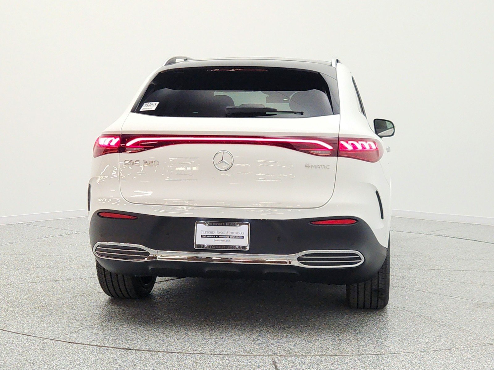 New 2026 Polar White Mercedes-Benz EQE 320 4MATIC® SUV image 6