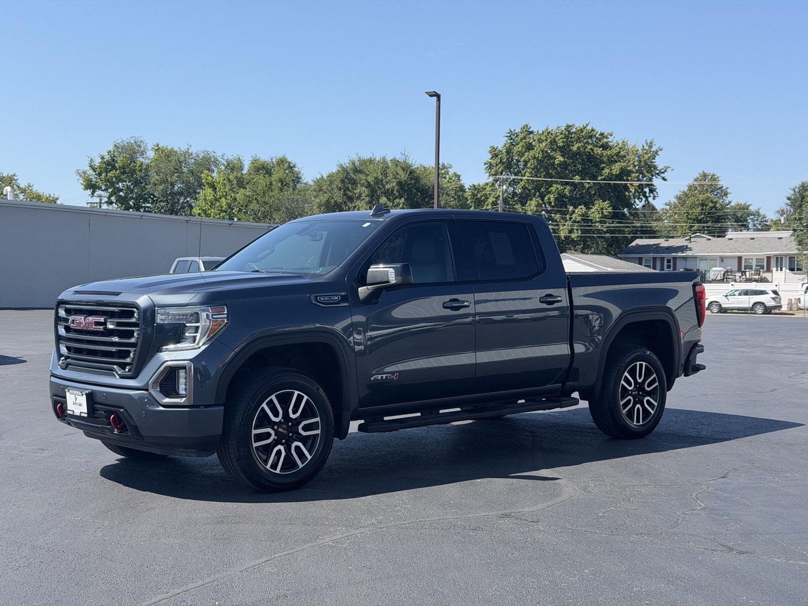 Used 2019 Dark Sky Metallic GMC AT4 image 4