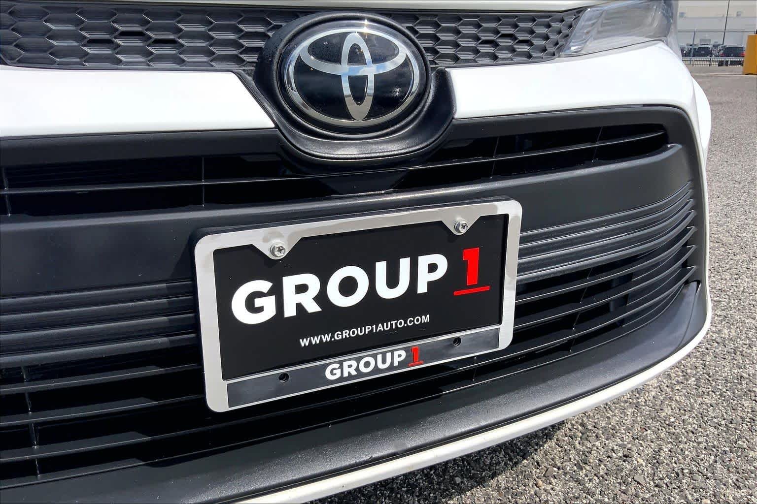 Used 2024 Ice Cap Toyota LE image 29