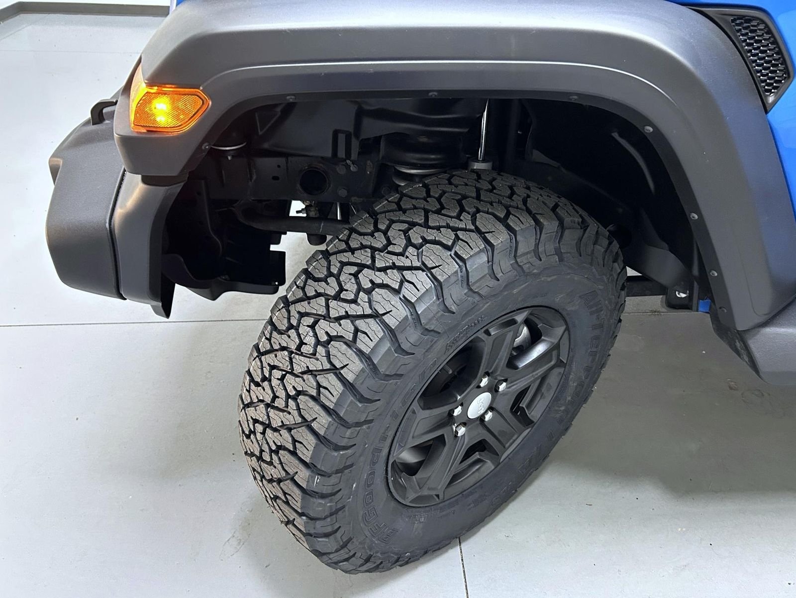 Used 2022 Blue Jeep Unlimited Sport S image 23