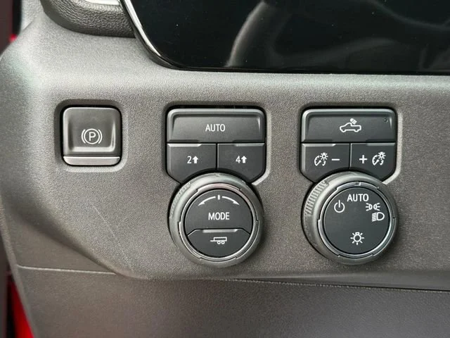 2023 Chevrolet Silverado 1500 LT - Photo 21