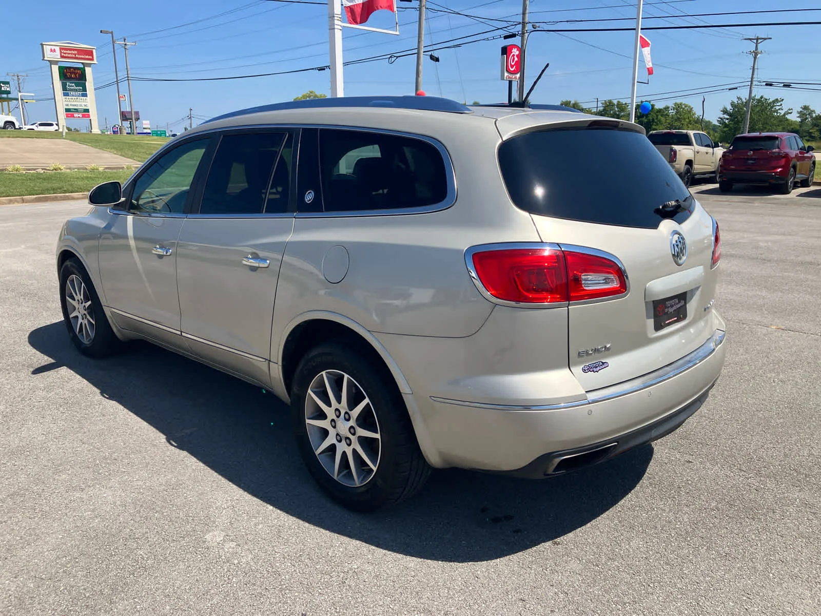 Used 2013 Champagne Silver Metallic Buick Leather image 5