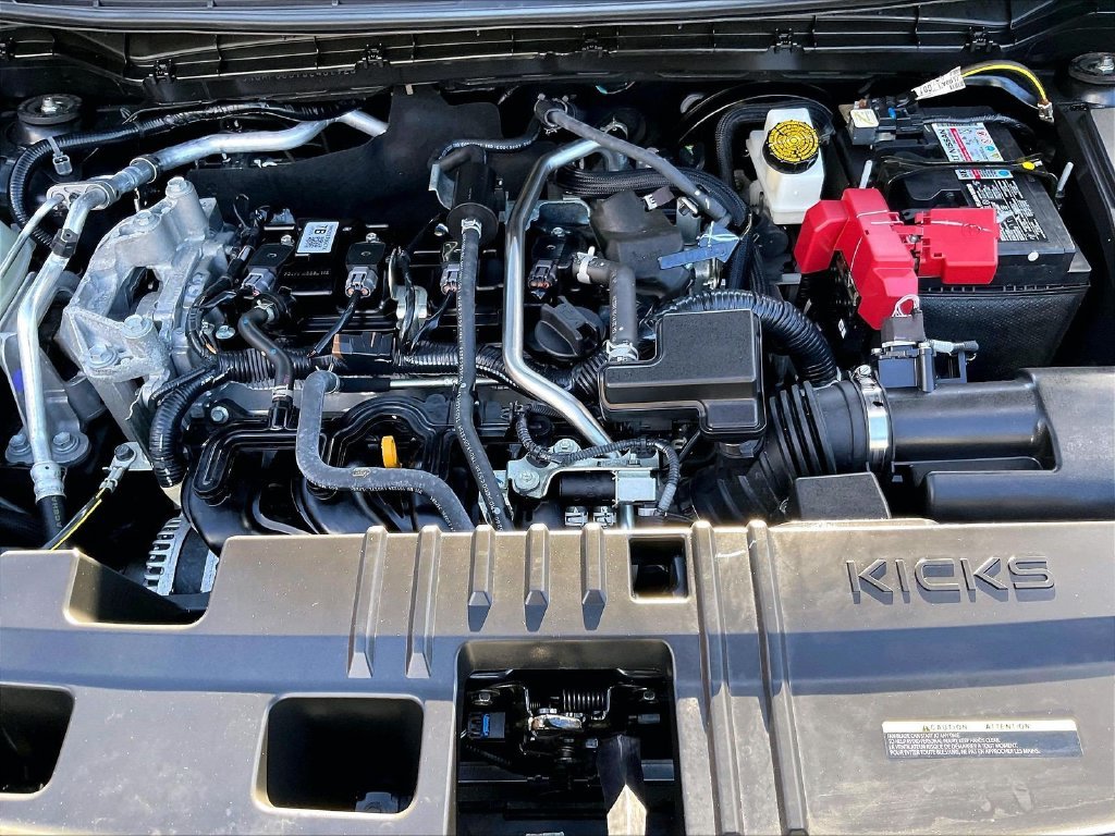 Used 2025 Gray Nissan SR image 30
