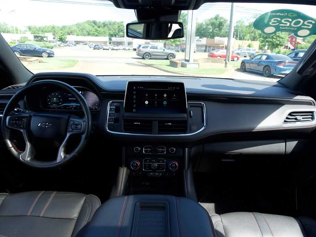 2023 Chevrolet Suburban RST - Photo 25
