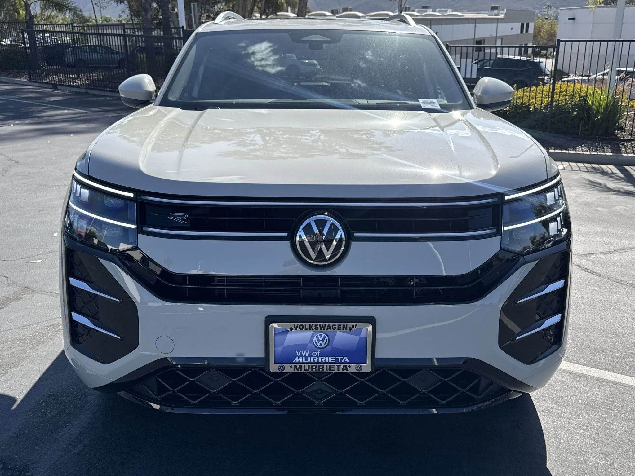 New 2027 SANDSTONE Volkswagen SEL Premium R-Line image 2