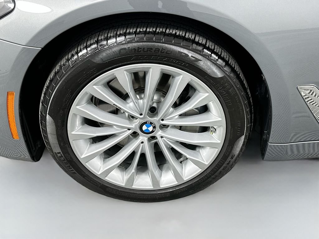 Certified Used 2023 Skyscraper Grey Metallic BMW 530i image 32
