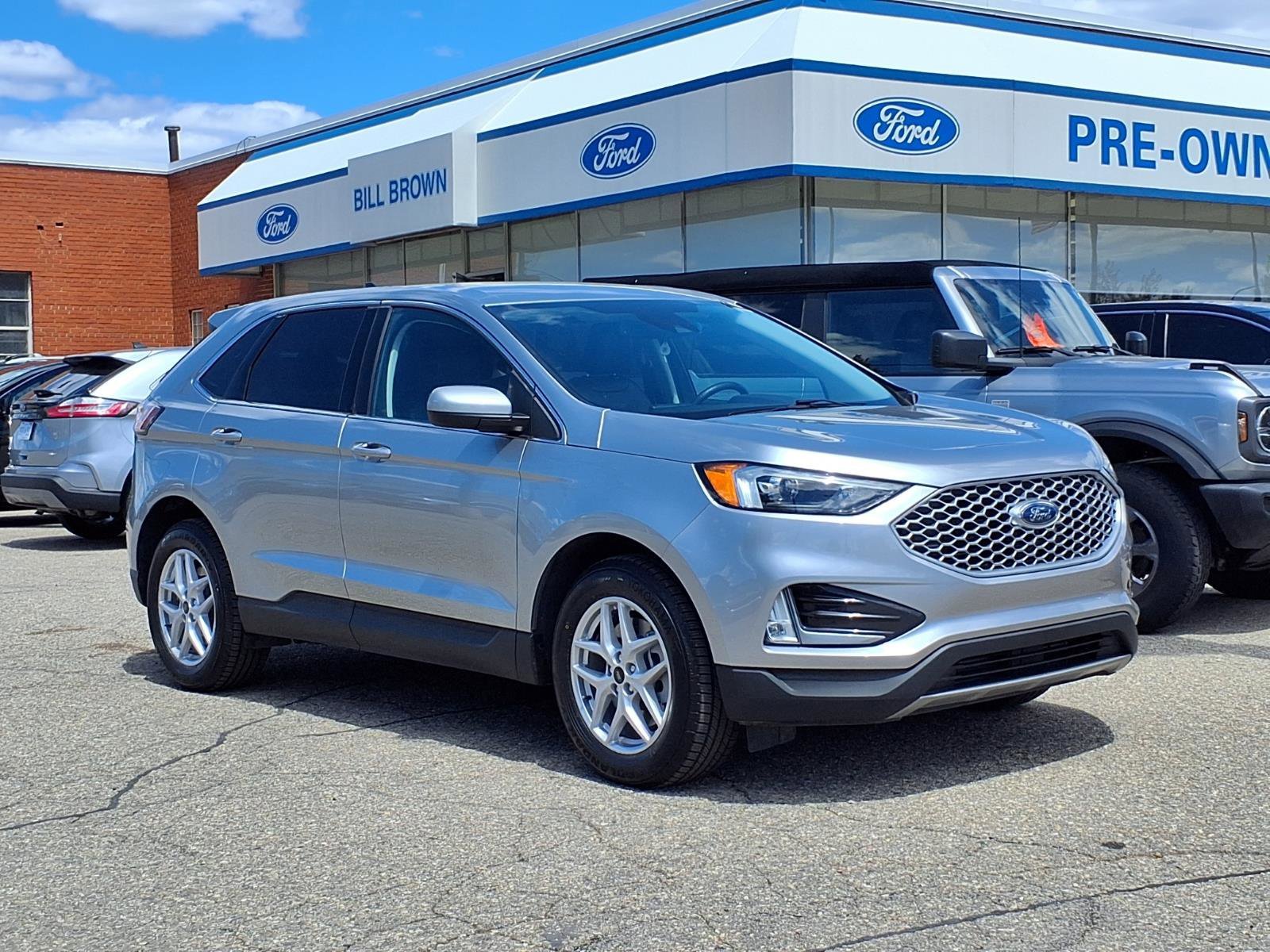 2023 Ford Edge SEL AWD's photo