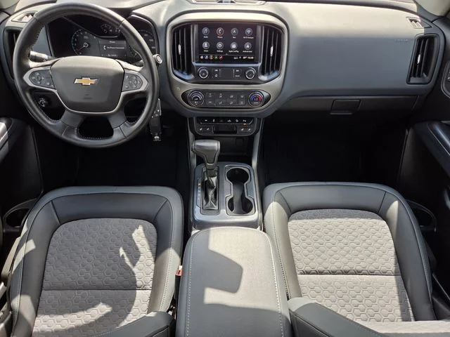 Used 2021 Gray Chevrolet Z71 image 11