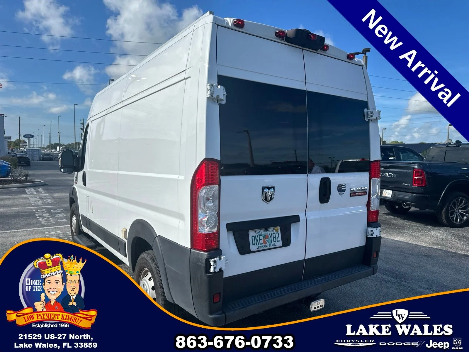 Used 2019 White Ram Base image 5