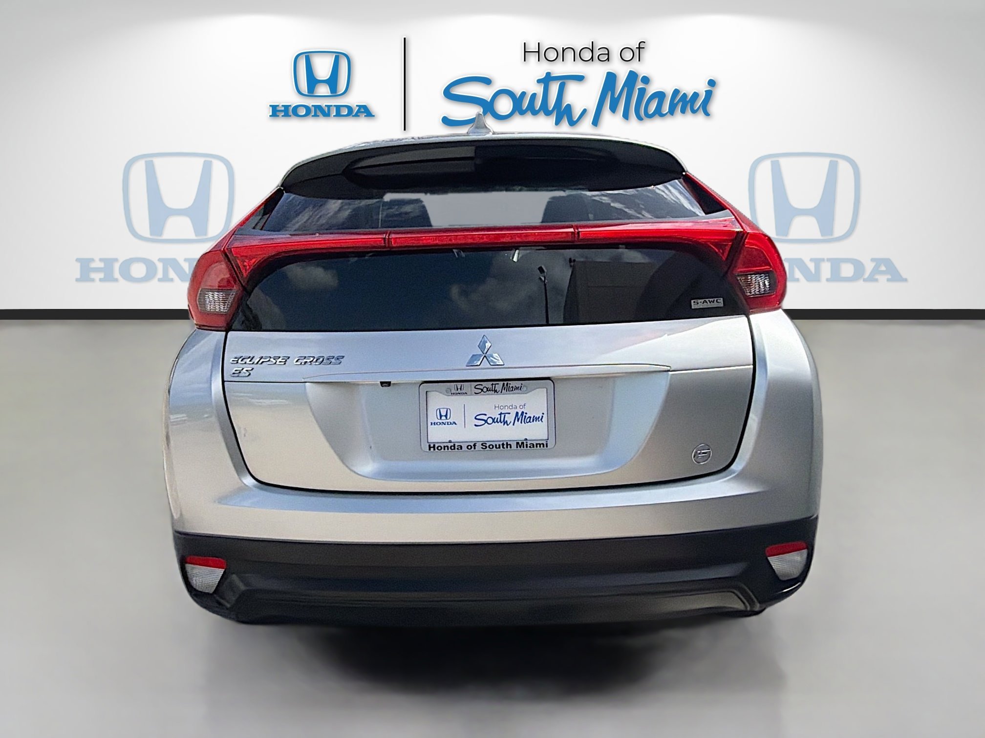 Used 2020 Alloy Silver Metallic Mitsubishi ES image 6