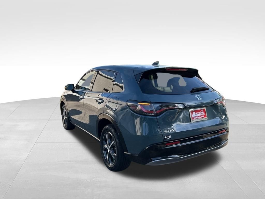Used 2024 Green Honda EX-L image 3