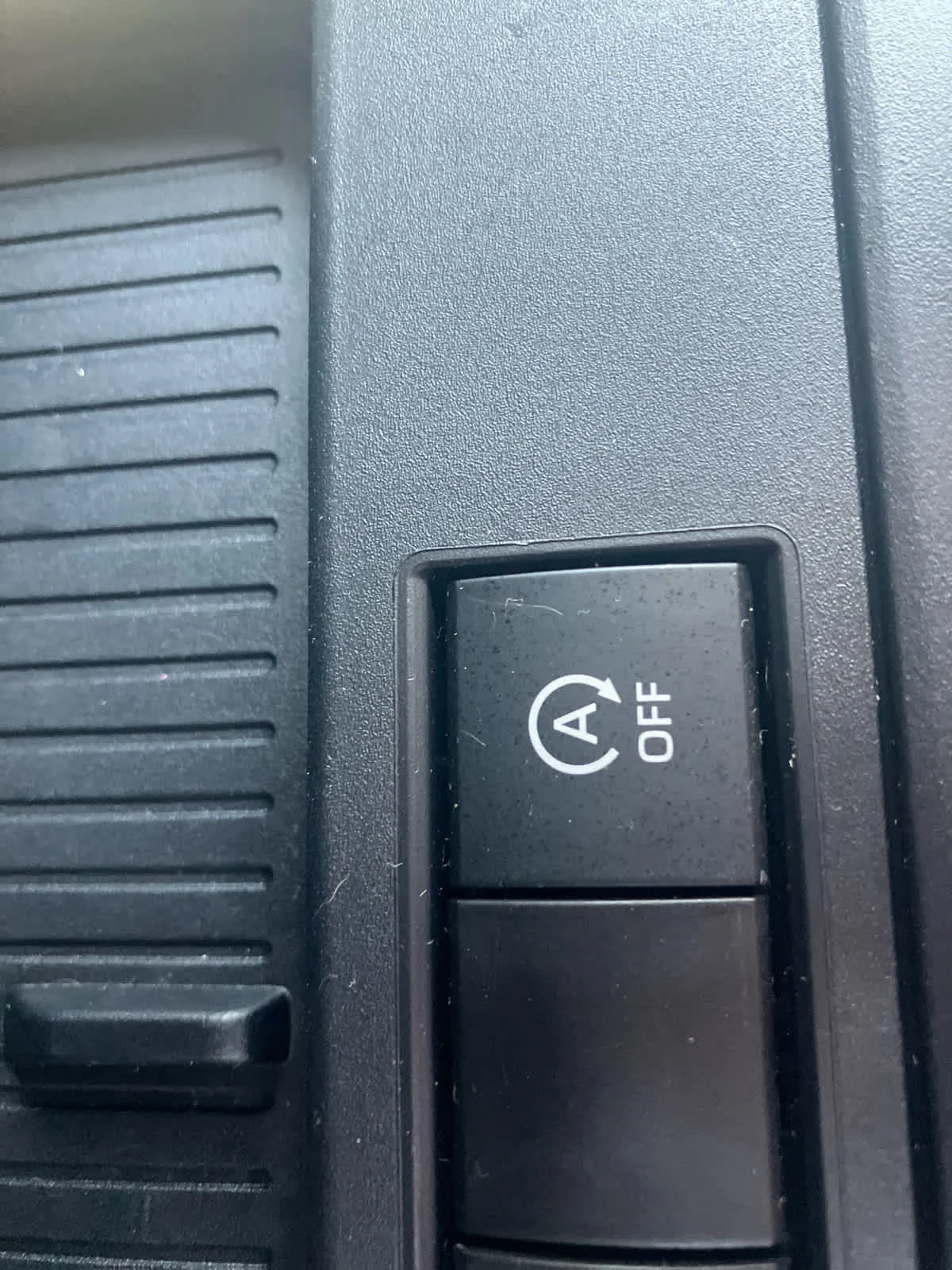 Certified Used 2026 Wind Chill Pearl Toyota L image 25