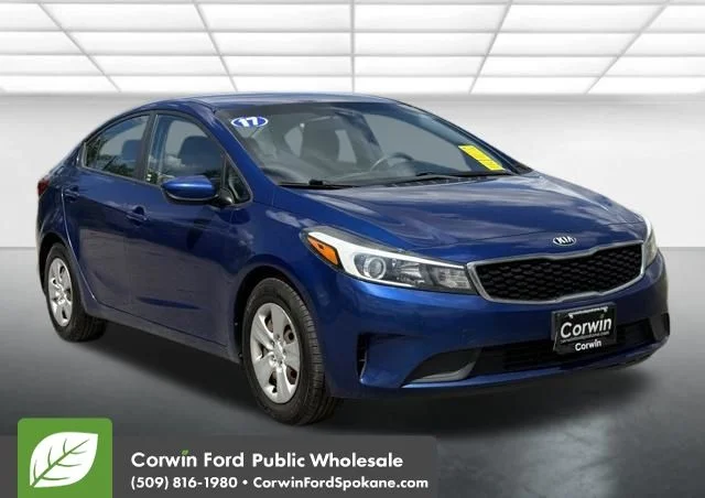 2017 Kia Forte LX AT's photo
