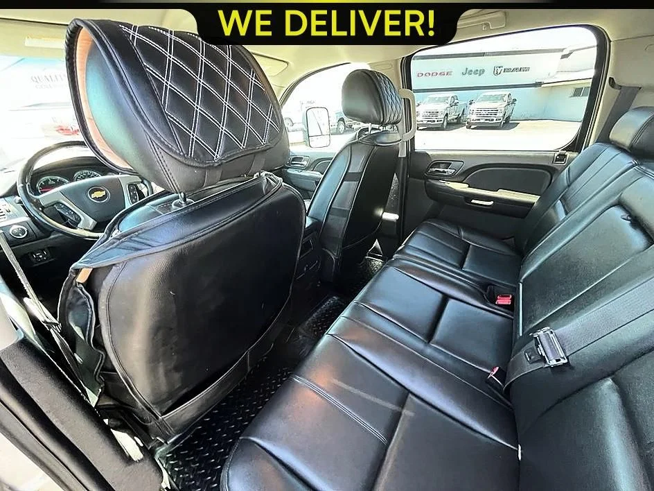 Used 2013 Silver Chevrolet LTZ image 15