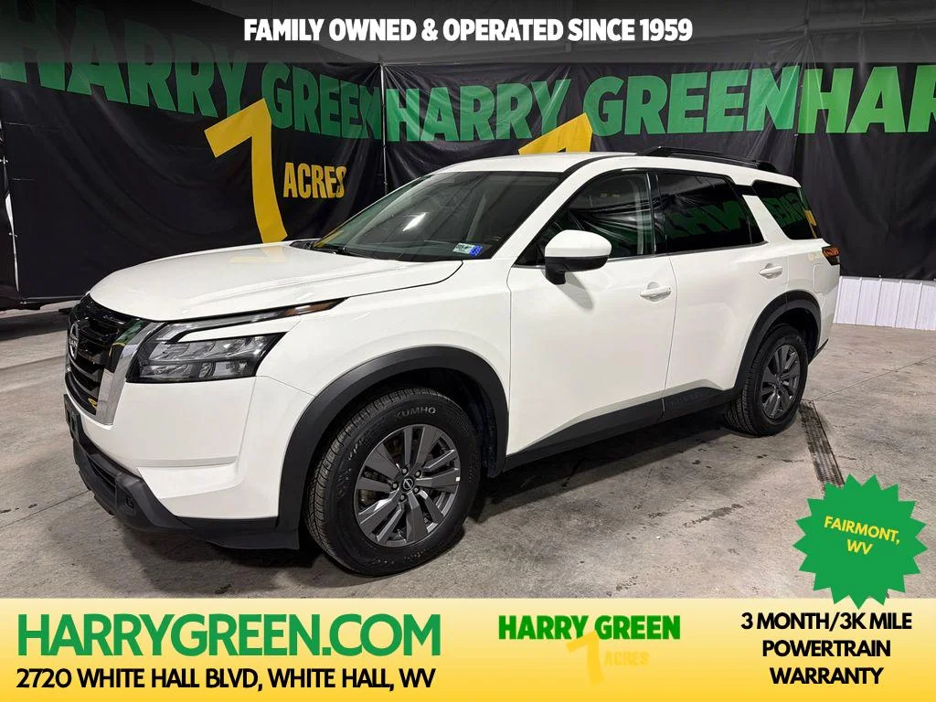 2025 Nissan Pathfinder SV 4WD's photo